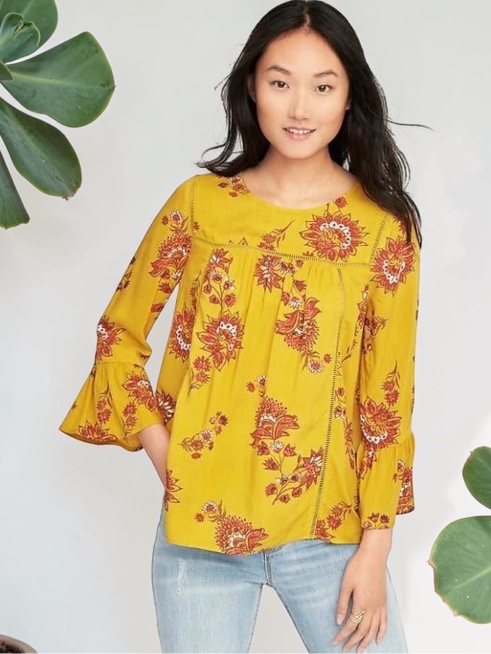 ✨ Old Navy Yellow Floral Peasant Blouse